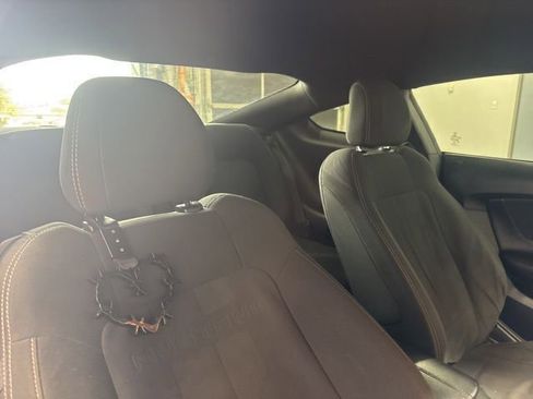 Used 2018 Ford Mustang Coupe w/ Equipment Group 101A image 17