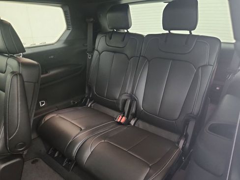 New 2025 Jeep Grand Cherokee L Limited image 17