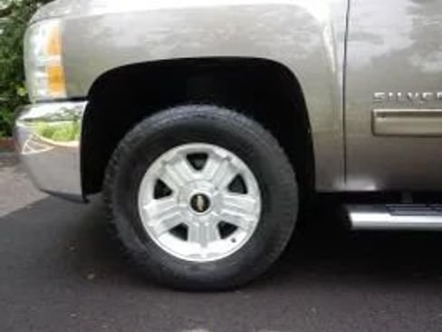 Used 2013 Chevrolet Silverado 1500 LT w/ All-Star Edition AWD/4WD image 23