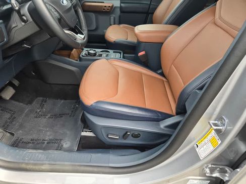 Used 2022 Ford Maverick Lariat w/ Lariat Luxury Package FWD image 18