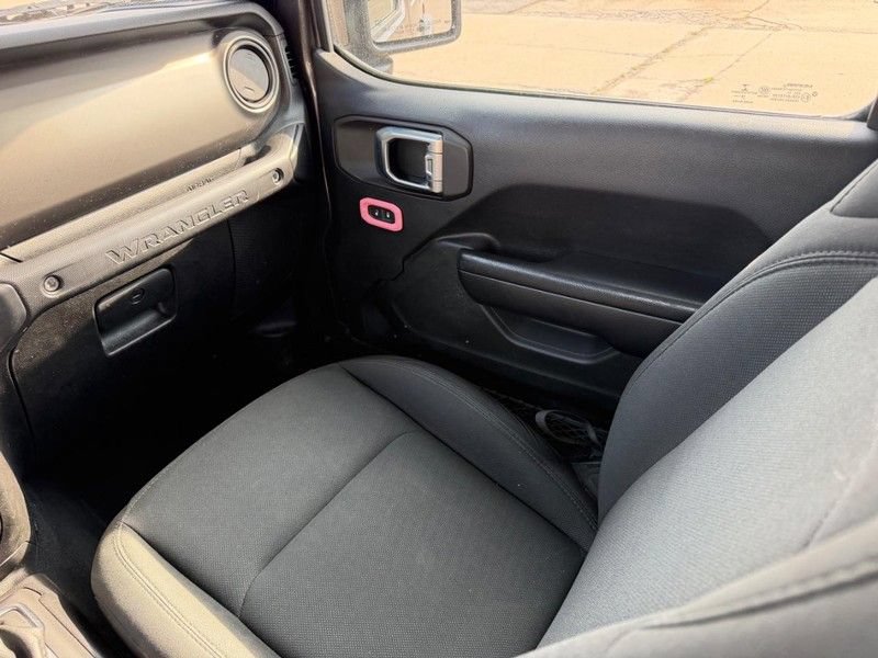 Used 2020 Jeep Wrangler Unlimited Sport S AWD/4WD image 15