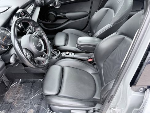 Used 2019 MINI Cooper S image 21