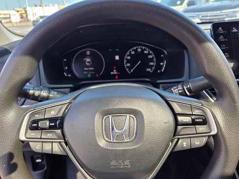 Used 2020 Honda Accord EX image 24