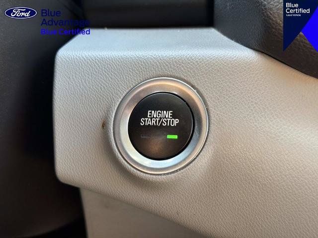 Used 2024 GMC Terrain SLT FWD image 32