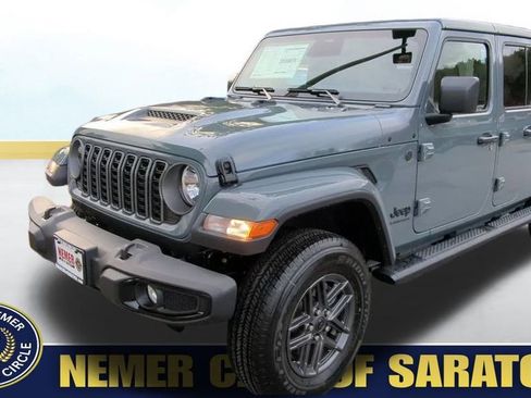 New 2026 Jeep Gladiator Sport image 6