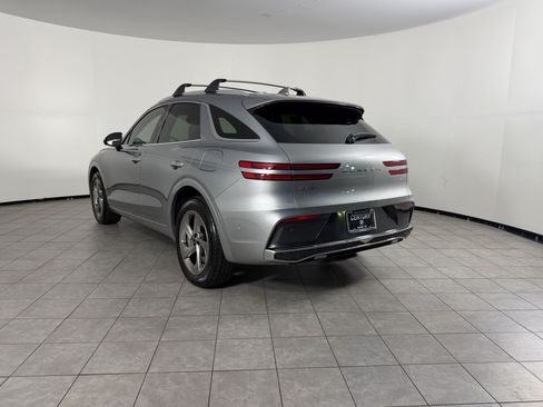 Used 2026 Genesis GV70 2.5T Advanced AWD/4WD image 3