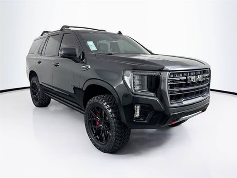 Used 2024 GMC Yukon AT4 w/ AT4 Premium Plus Package AWD/4WD image 10