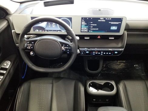 Certified 2024 Hyundai Ioniq 5 Limited AWD/4WD image 3