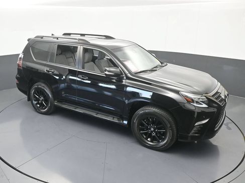 Used 2023 Lexus GX 460 w/ Black Line Special Edition AWD/4WD image 55