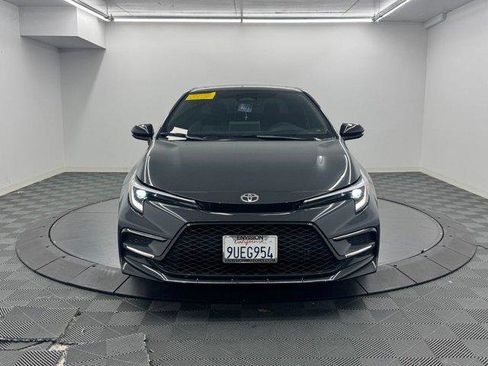 Certified 2025 Toyota Corolla SE w/ SE Premium Package FWD image 4