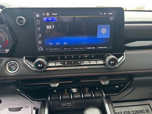 Used 2025 Chevrolet Colorado Z71 w/ Technology Package image 25