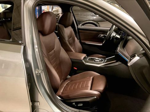 Certified 2023 BMW 330i xDrive Sedan w/ Premium Package image 8