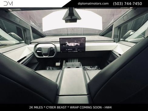 Used 2024 Tesla Cybertruck Cyberbeast AWD/4WD image 35