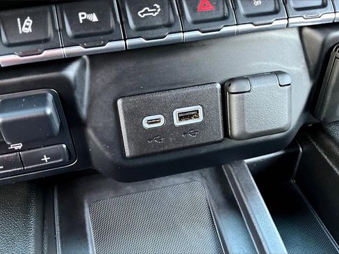 Used 2022 Chevrolet Silverado 3500 High Country w/ Safety Package II image 32