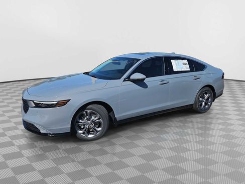New 2025 Honda Accord EX-L image 2