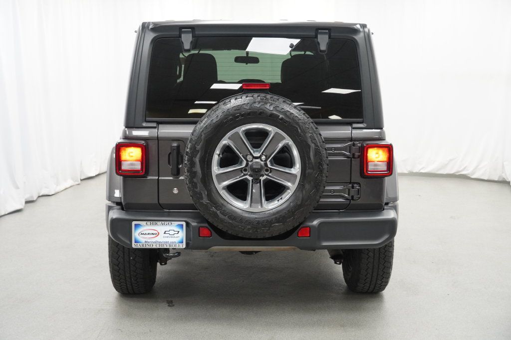 Used 2020 Jeep Wrangler Unlimited Sahara w/ Cold Weather Group AWD/4WD image 38
