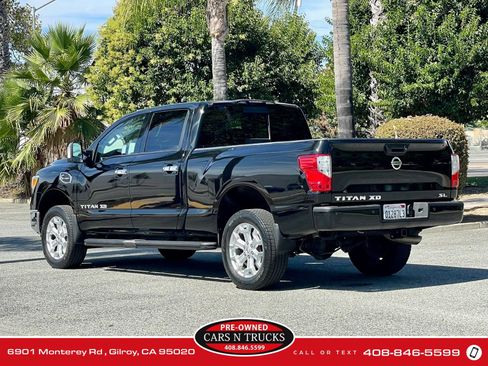 Used 2016 Nissan Titan SL RWD image 4