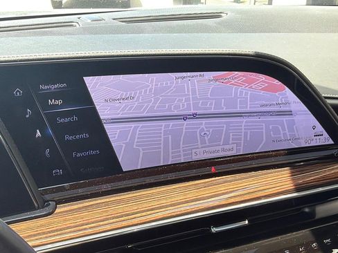 Certified 2023 Cadillac Escalade Premium Luxury AWD/4WD image 25