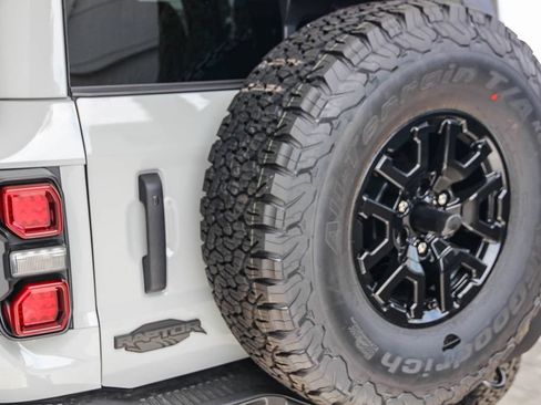New 2026 Ford Bronco Raptor w/ Interior Carbon Fiber Pack AWD/4WD image 8