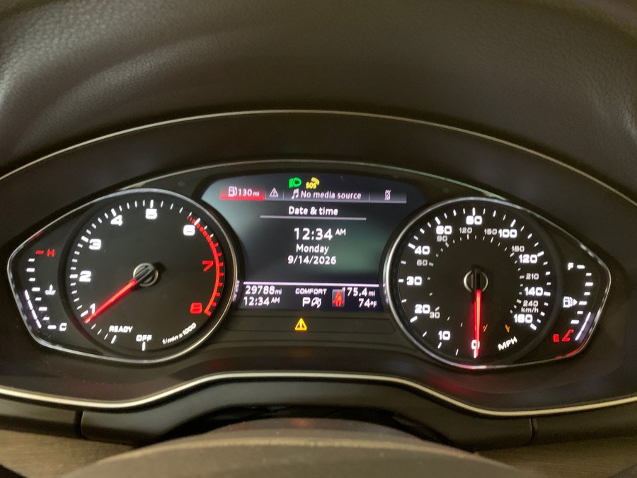 Used 2023 Audi Q5 2.0T Premium w/ Convenience Package AWD/4WD image 24