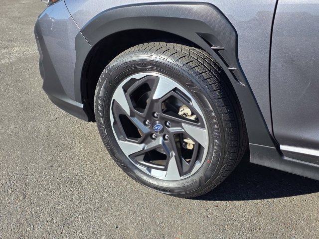 Used 2024 Subaru Crosstrek 2.5i Limited AWD/4WD image 5