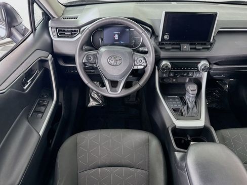 Certified 2023 Toyota RAV4 XLE w/ Convenience Package AWD/4WD image 19