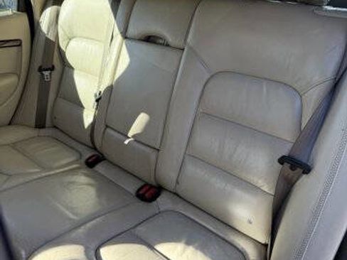 Used 2008 Volvo XC70 3.2 image 21