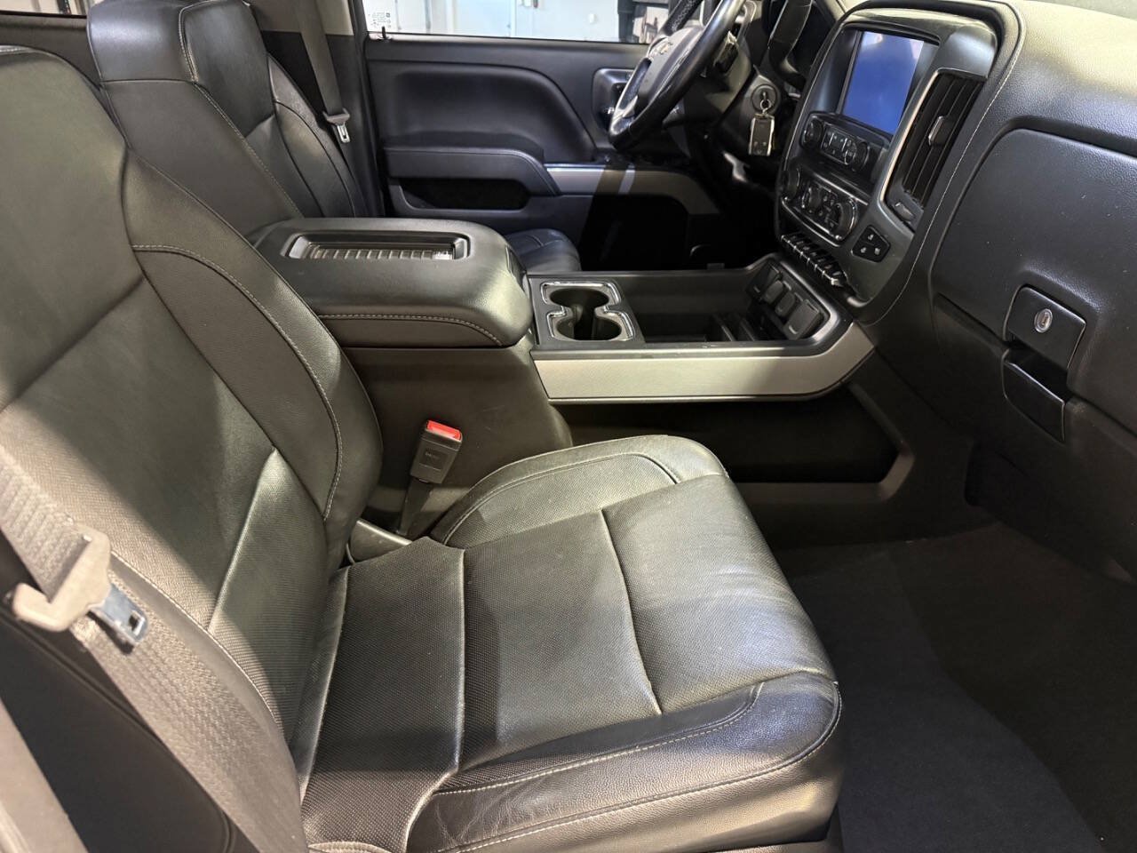 Used 2019 Chevrolet Silverado 3500 LTZ w/ Duramax Plus Package AWD/4WD image 12