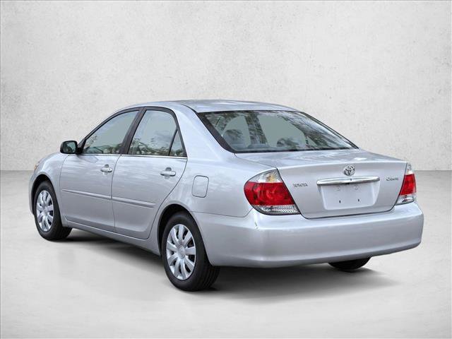 Used 2005 Toyota Camry FWD image 13