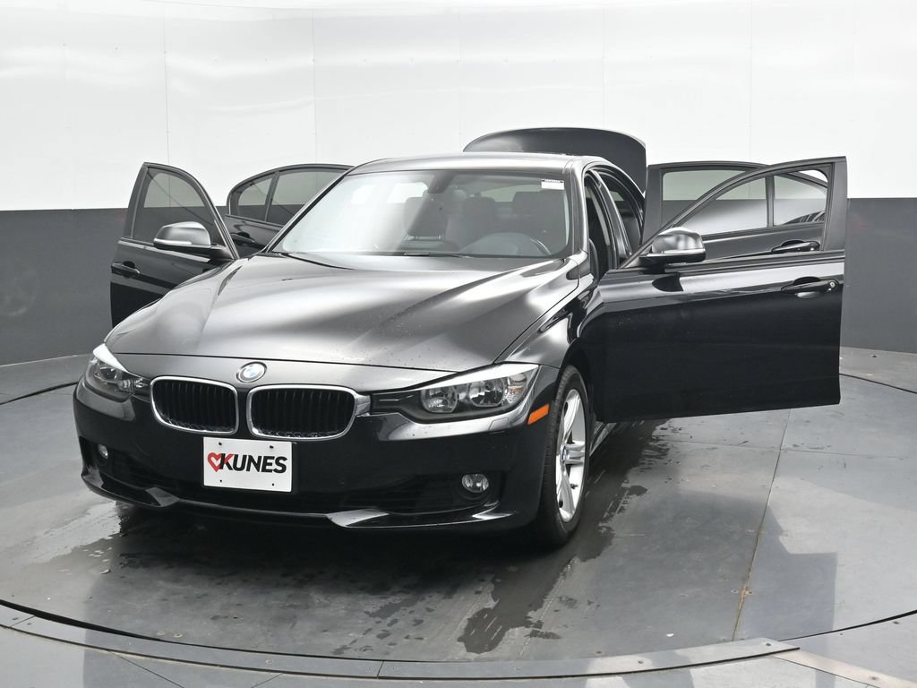 Used 2013 BMW 328i xDrive Sedan AWD/4WD image 41