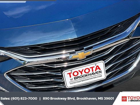 Used 2024 Chevrolet Malibu LT FWD image 21