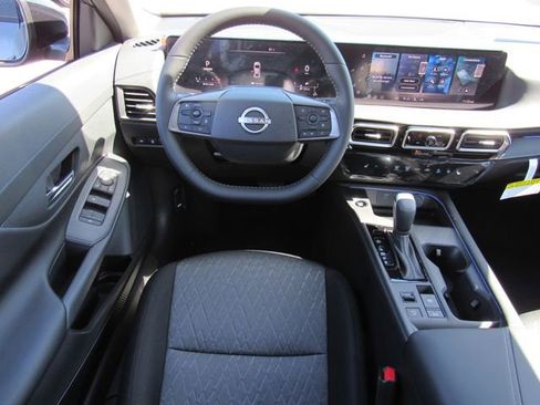 New 2026 Nissan Sentra SV w/ SV Convenience Package FWD image 16