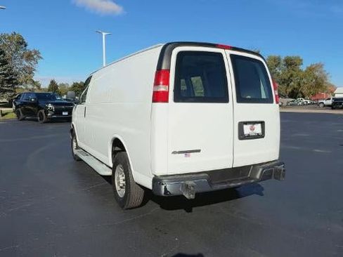 Used 2023 Chevrolet Express 2500 Base w/ Driver Convenience Package image 7