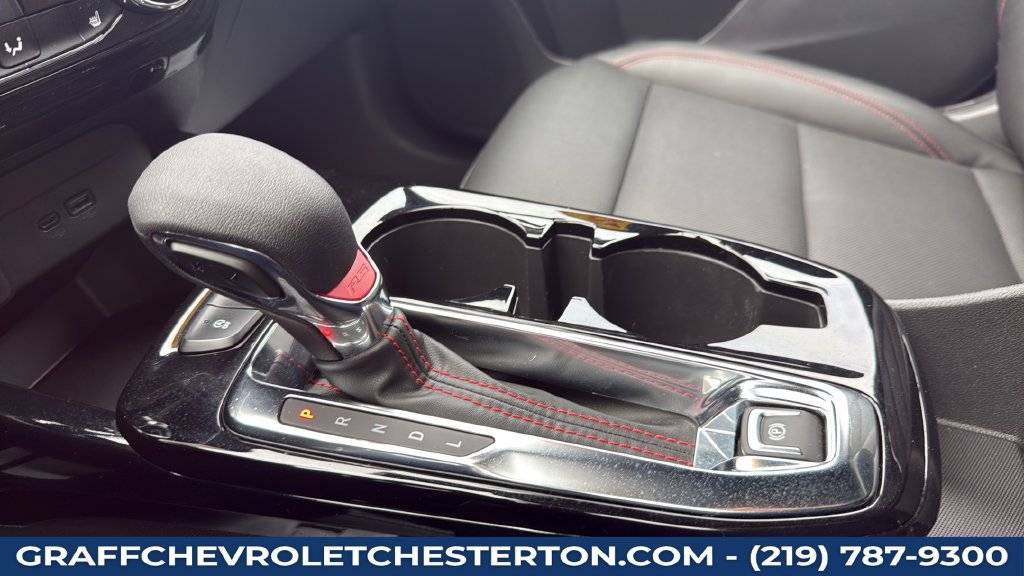 Used 2024 Chevrolet Trax RS w/ Driver Confidence Package FWD image 30