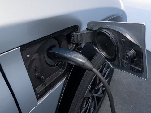 New 2026 Lexus RZ 450e image 8