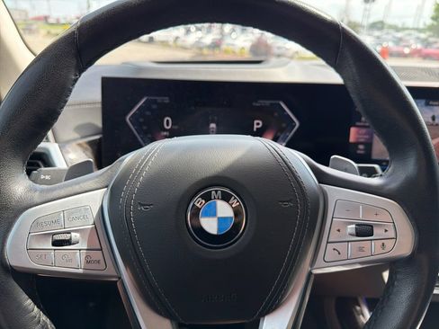 Used 2023 BMW X7 xDrive40i AWD/4WD image 18