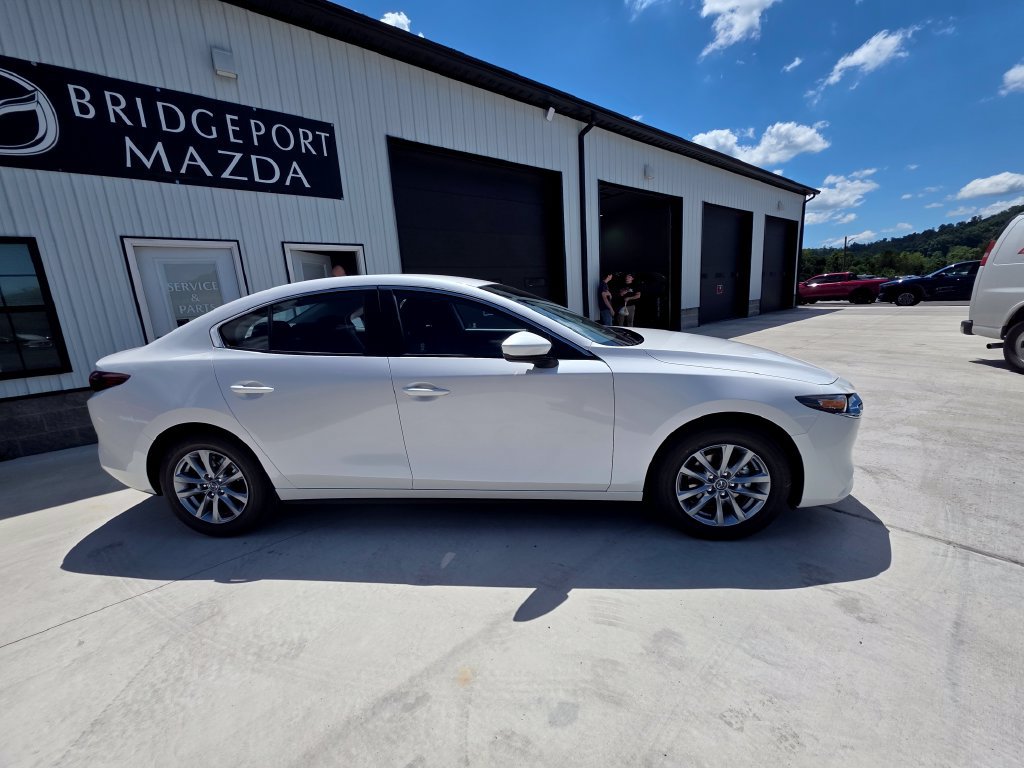 New 2026 MAZDA MAZDA3 s FWD image 5