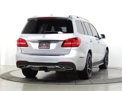 Used 2017 Mercedes-Benz GLS 550 4MATIC image 10