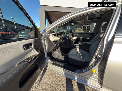 Used 2013 Toyota Avalon XLE Touring image 28