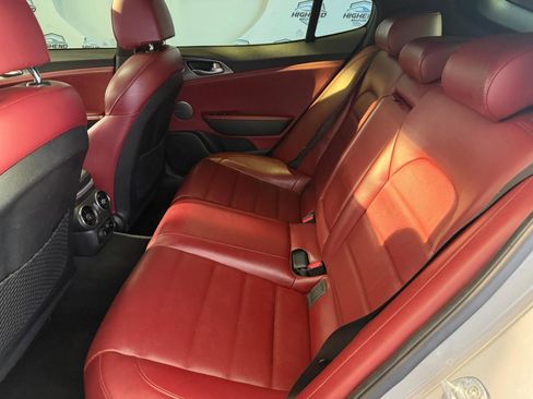 Used 2021 Kia Stinger GT2 AWD/4WD image 20