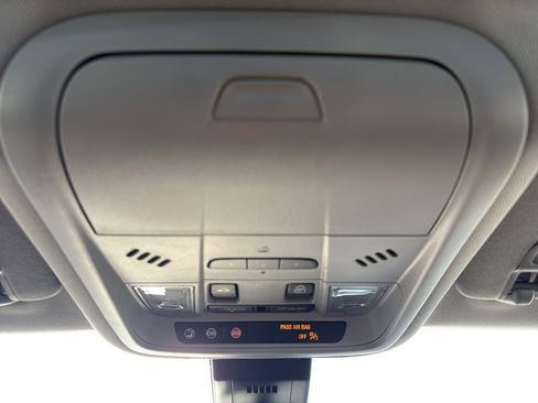 Used 2023 GMC Terrain AT4 w/ Tech Package image 23