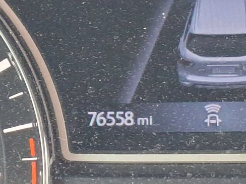 Used 2019 Nissan Pathfinder S AWD/4WD image 15