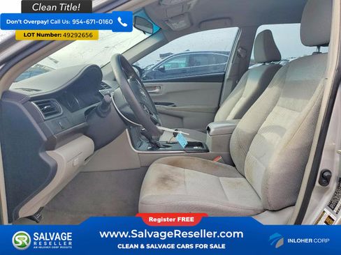 Used 2017 Toyota Camry LE FWD image 9
