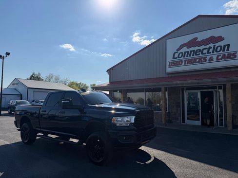 Used 2023 RAM 2500 Big Horn w/ Night Edition image 2