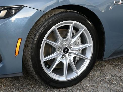 Used 2024 Ford Mustang GT Premium image 28