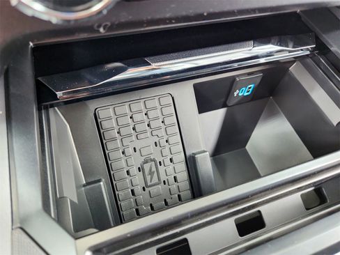 New 2026 Ford F250 Lariat w/ Lariat Ultimate Package image 34