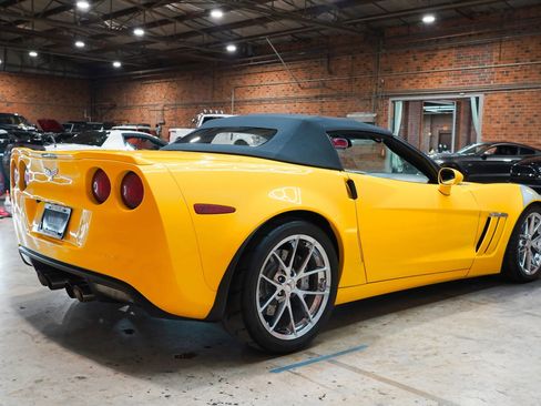 Used 2010 Chevrolet Corvette Grand Sport w/ Preferred Equipment Group RWD image 17