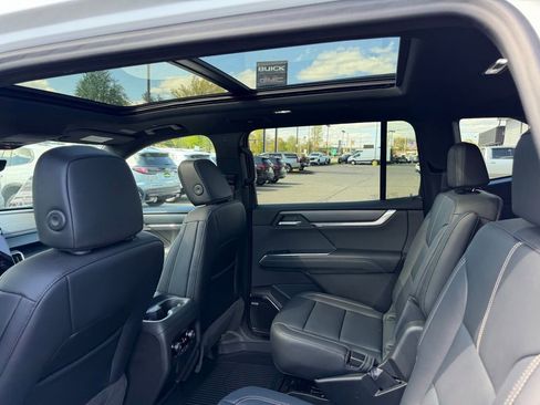 New 2026 GMC Acadia Elevation w/ Black Edition AWD/4WD image 10