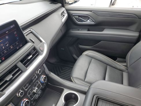 Used 2021 GMC Yukon XL SLT w/ SLT Premium Package AWD/4WD image 26