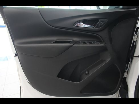 Used 2020 Chevrolet Equinox LT AWD/4WD image 15